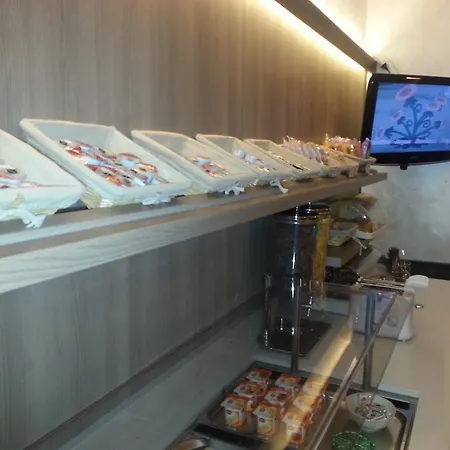 花园酒店 2* 米兰