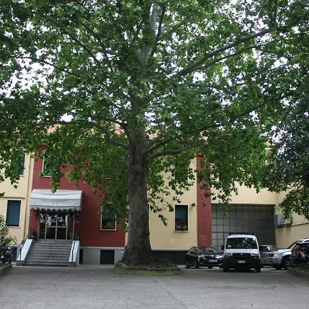 Garden Milan